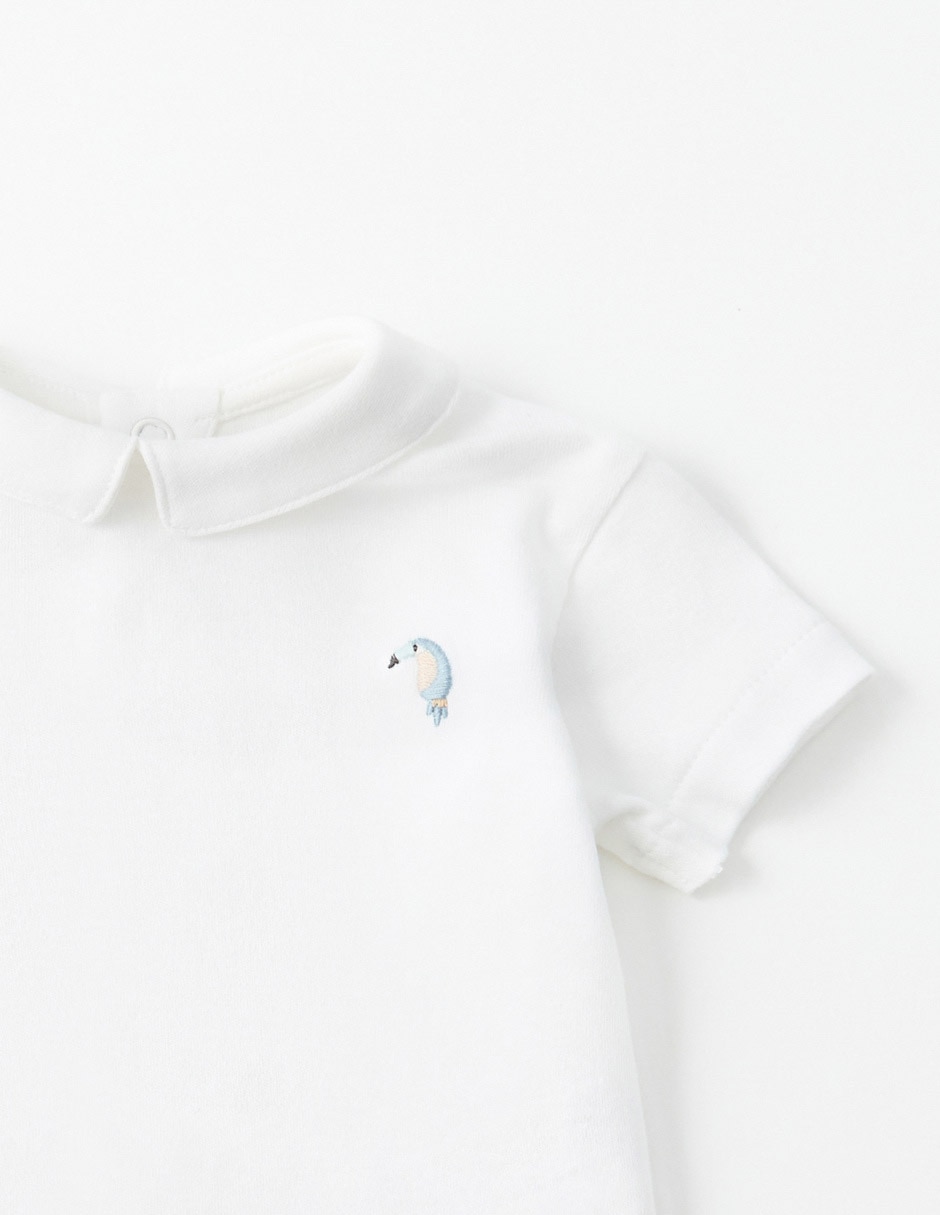 Playera tipo polo para niño 2